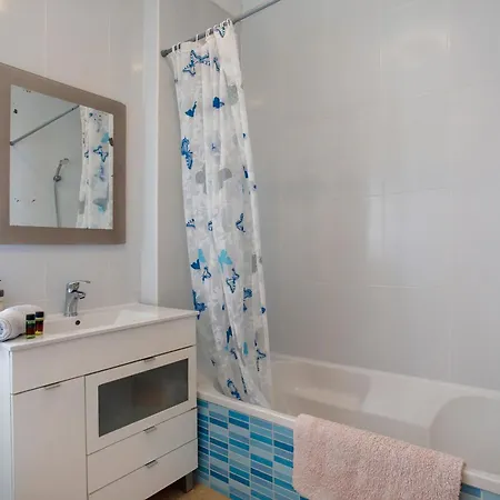 Casa de Férias A O - Tina House